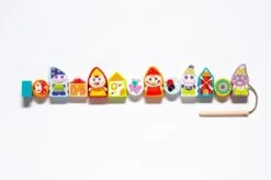 Cubika Holzfädelspiel - Glückliche Zwerge 21 Cubika Holzfädelspiel - Glückliche Zwerge -Djeco Geschaft 13654 1