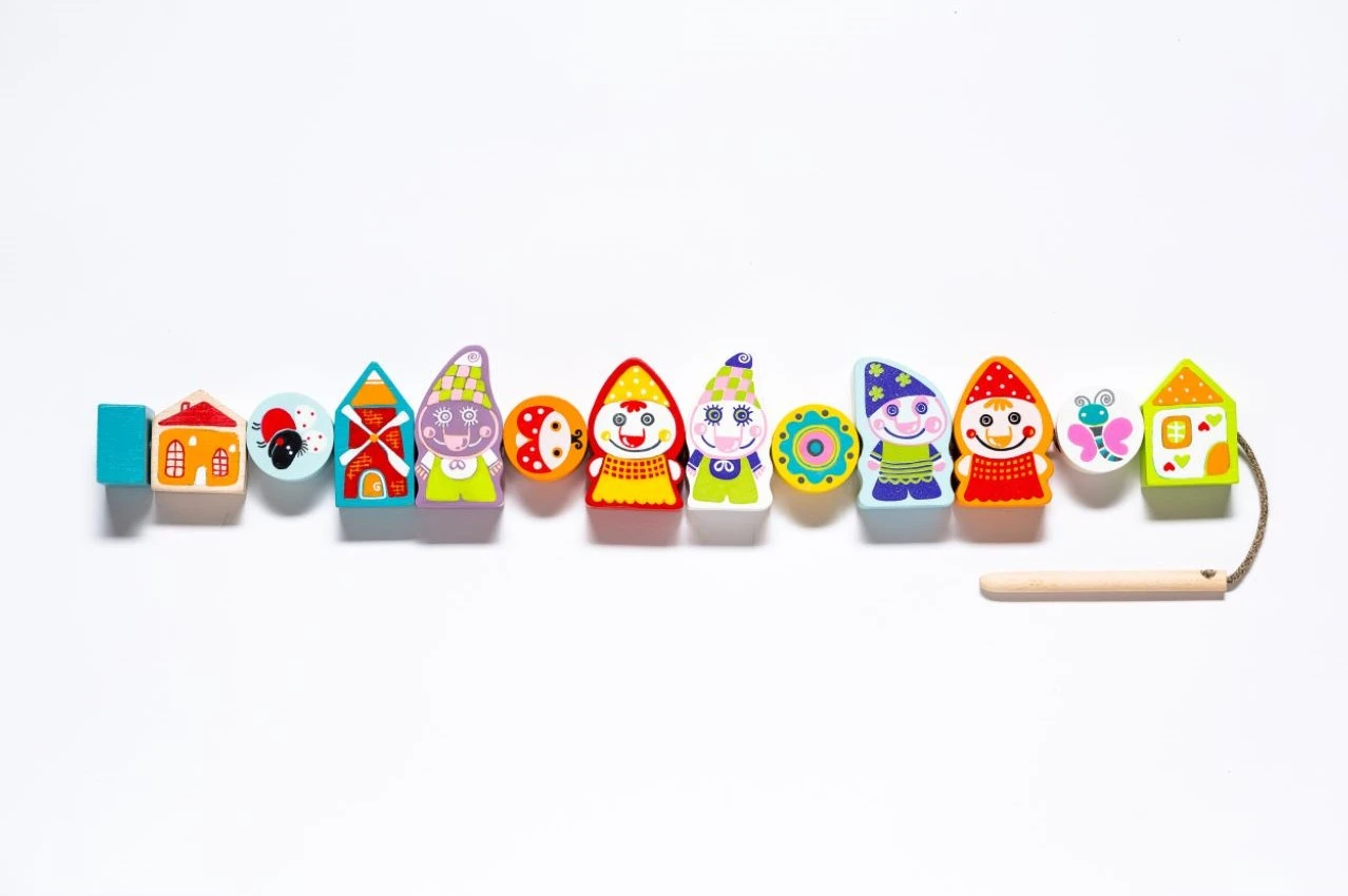 Cubika Holzfädelspiel - Glückliche Zwerge 14 Cubika Holzfädelspiel - Glückliche Zwerge – Bild 12