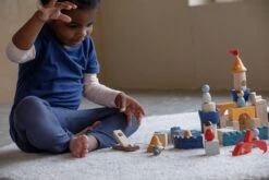 Plan Toys PlanToys Holzspielzeug Burg-Blöcke-Orchard -Djeco Geschaft 5543 4