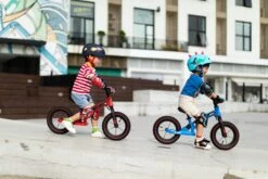 Micro Mobility GB0032 Micro Balance Bike Deluxe Laufrad, Schwarz-Blau -Djeco Geschaft 7630053529222 8