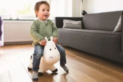 BS Toys Springende Kuh -Djeco Geschaft 8717775441267