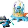Aqua Dragons 4013 Meeresfreunde“-Oktopusgarten-Aquarium Mit Belüftungspumpe Brüte Deine Wasserwesen Den Größten, Schönsten Und Komfortabelsten Aquarien Aus Und Züchte Sie Auf, Mehrfarbig 2 Aqua Dragons 4013 Meeresfreunde“-Oktopusgarten-Aquarium Mit Belüftungspumpe Brüte Deine Wasserwesen Den Größten, Schönsten Und Komfortabelsten Aquarien Aus Und Züchte Sie Auf, Mehrfarbig -Djeco Geschaft aqua dragons 4013 meeresfreunde oktopusgarten aquarium mit belueftungspumpe bruete deine wasserwesen den groessten schoensten und komfortabelsten aquar