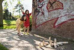 BS Toys Finnisches Wurfspiel 12 BS Toys Finnisches Wurfspiel -Djeco Geschaft bs toys finnish throwing game 1