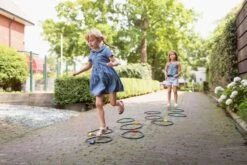 BS Toys Hüpfen 10 BS Toys Hüpfen -Djeco Geschaft bs toys hopscotch