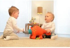 Dolce Classic Aktivitätsspielzeug Erdferkel Antoine - 42 Cm -Djeco Geschaft dolce classic aktivitaetsspielzeug erdferkel antoine 42 cm 3