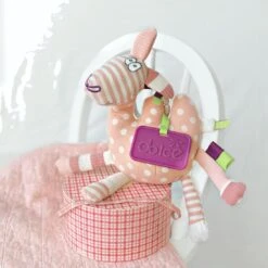 Dolce Primo Aktivitätsspielzeug Kamel Claire - 31 Cm -Djeco Geschaft dolce toys acivity camel