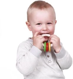 Eitech GmbH 70003 Anbac Toys-antibakterieller Rasselring, Braun/Natur -Djeco Geschaft eitech gmbh 70003 anbac toys antibakterieller rasselring braun natur 2