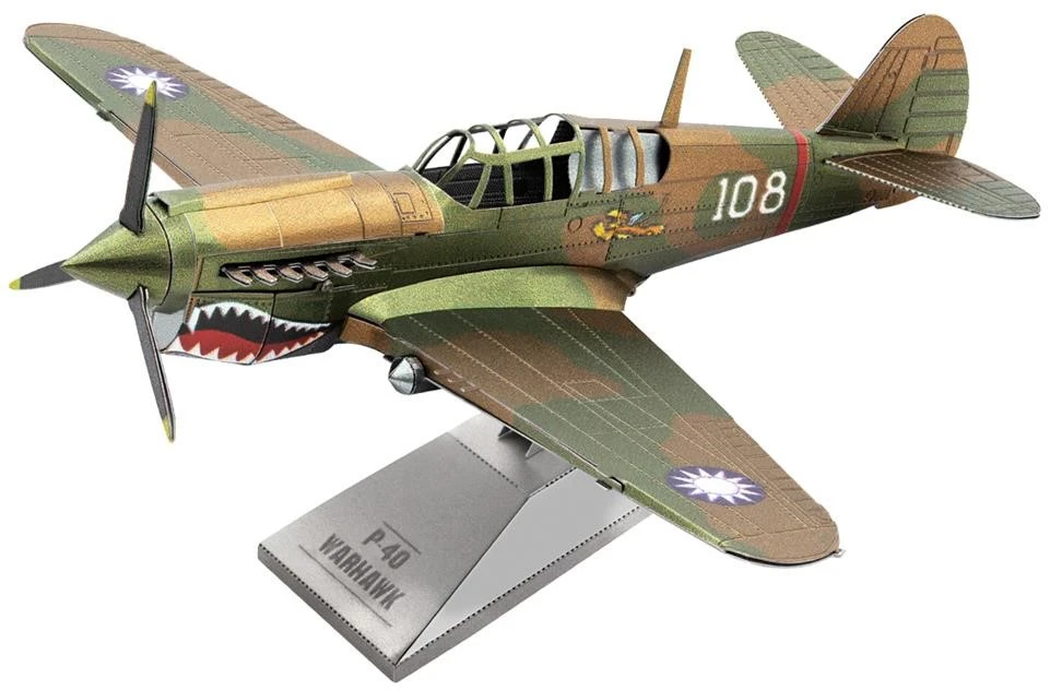 Fascinations MMS213 - Metal Earth 502478 - P-40 Warhawk, Lasergeschnittener 3D-Konstruktionsbausatz, 2 Metallplatinen, Ab 14 Jahren 3 Fascinations MMS213 - Metal Earth 502478 - P-40 Warhawk, Lasergeschnittener 3D-Konstruktionsbausatz, 2 Metallplatinen, Ab 14 Jahren