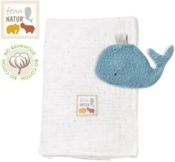 Fehn 056365 Musselindecke Mit Wal FehnNATUR – Weiche Babydecke Mit Knister-Spielzeug Aus 100% Bio-Baumwolle Für Babys Und Kleinkinder Ab 0+ Monaten – Größe: 135 X 100 Cm