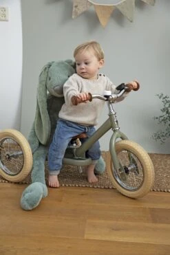 Happy Horse Green Rabbit Richie Musical - 34 Cm -Djeco Geschaft happy horse green rabbit richie musical 34 cm 3