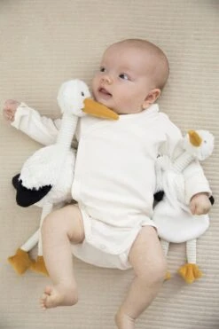 Happy Horse Stork Sky Musical - 30 Cm -Djeco Geschaft happy horse stork sky musical 30 cm 2