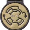 Huzzle Cast Puzzle - Special Edition 40 Years - Medallion***** -Djeco Geschaft huzzle cast puzzle special edition 40 years medallion