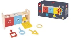 Janod - Essentiel - Der Schlüsselkasten - 2-in-1 Lernspiel Aus Holz Babys Und Kleinkinder - Erlernen Von Formen Und Farben Und Feinmotorik - Farbe Auf Wasserbasis - Ab 18 Monaten, J05065 7 Janod - Essentiel - Der Schlüsselkasten - 2-in-1 Lernspiel Aus Holz Babys Und Kleinkinder - Erlernen Von Formen Und Farben Und Feinmotorik - Farbe Auf Wasserbasis - Ab 18 Monaten, J05065 -Djeco Geschaft janod essentiel der schluesselkasten 2 in 1 lernspiel aus holz babys und kleinkinder erlernen von formen und farben und feinmotorik farbe auf wasserbasis ab 18 monaten j05065 3