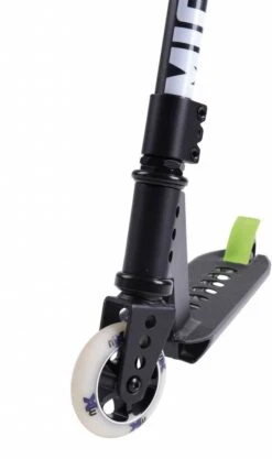 Micro Stunt Scooter Mx Trixx 2.0 Schwarz Freestyle Scooter -Djeco Geschaft micro stunt scooter mx trixx 20 schwarz freestyle scooter 3