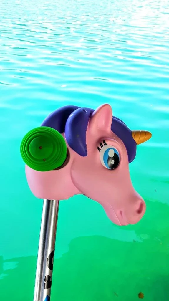 MICRO Scootaheadz Einhorn : Kinder Scooter Zubehör Scooter Einhorn Kopf | Pink Und Lila | Passt An Gängige 2 Und 3 Rädrige RollerFür Kinder 5 MICRO Scootaheadz Einhorn : Kinder Scooter Zubehör Scooter Einhorn Kopf | Pink Und Lila | Passt An Gängige 2 Und 3 Rädrige RollerFür Kinder – Bild 3