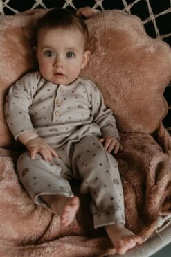 Snoozebaby Bio-Babyanzug Milky Rust Regenbogen - Größe 50-56 5 Snoozebaby Bio-Babyanzug Milky Rust Regenbogen - Größe 50-56 -Djeco Geschaft snoozebaby bio babyanzug milky rust regenbogen groesse 50 56 2