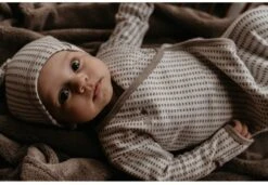 Snoozebaby Neugeborenenkokon Inkl. Mütze Warm Brown - 0-3 Monate 5 Snoozebaby Neugeborenenkokon Inkl. Mütze Warm Brown - 0-3 Monate -Djeco Geschaft snoozebaby neugeborenenkokon inkl muetze warm brown 0 3 monate 2