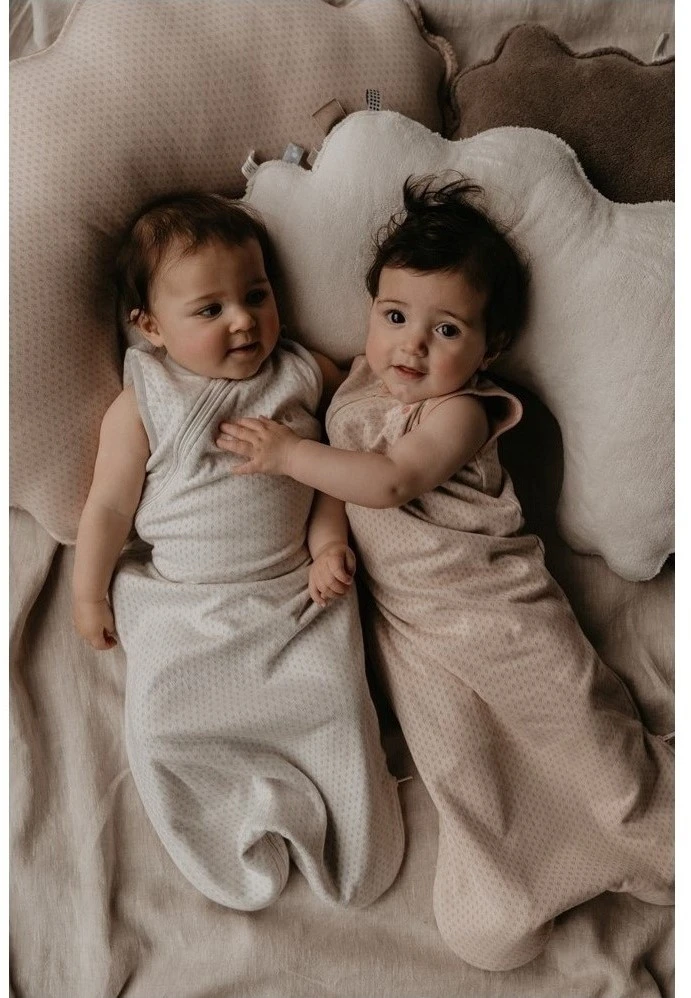 Snoozebaby Schlafanzug Ohne Ärmel TOG 1.0 Milky Rust - 3-9 Monate 5 Snoozebaby Schlafanzug Ohne Ärmel TOG 1.0 Milky Rust - 3-9 Monate – Bild 3