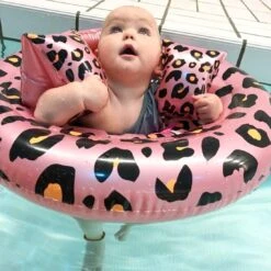 Swim Essentials Babyschwimmsitz Pink Panther Druck 0-1 Jahr -Djeco Geschaft swim essentials baby zwemzitje roze panterprint 0 1 jaar 1