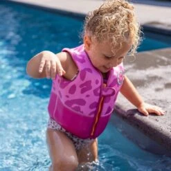 Swim Essentials Pink Leopard Swimming Vest 4-6 Years -Djeco Geschaft swim essentials pink leopard swimming vest 4 6 years 3