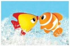 Tolo 89537 Bath Toys: Kissing Fish